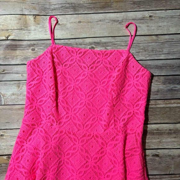Lilly Pulitzer Jennilee Trellis lace, Barbie pink sundress - Picture 3 of 4